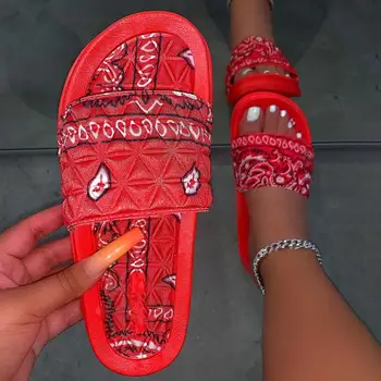 Ženske udobne papuče Slip-On Slide na niskim petama Casual cipele za žene 2020 nove plaže sandale platforma meka ženska obuća 2020